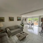Sm075-034 Maxime Semaphore De T4 Avec Piscine Terrasse
