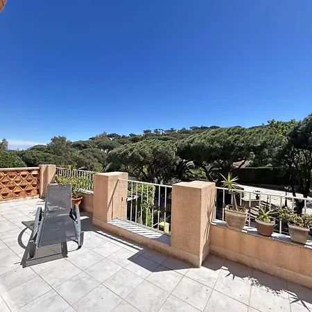 דירה Sm075-034 Sainte Maxime Semaphore De T4 Avec Piscine Terrasse סן-מקסים