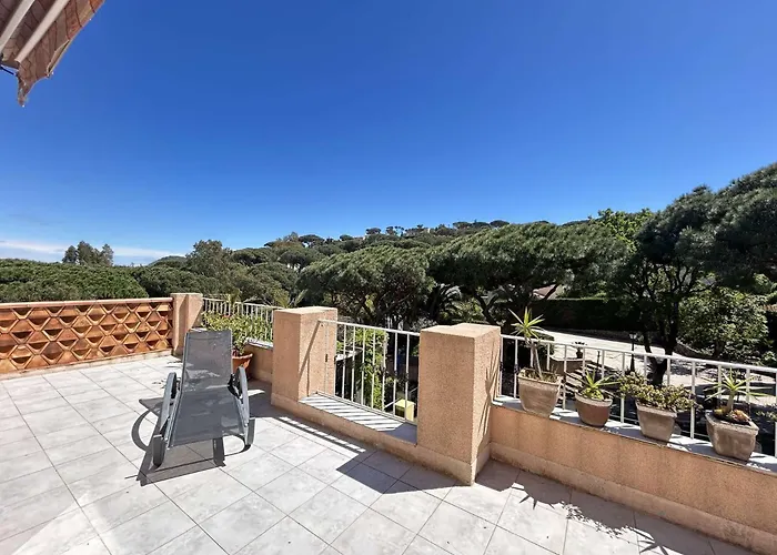 דירה Sm075-034 Sainte Maxime Semaphore De T4 Avec Piscine Terrasse סן-מקסים